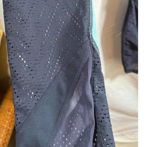 Athleta Tropical Precision Womens S Leggings Navy Floral Sheer Mesh Workout - Picture 10 of 11